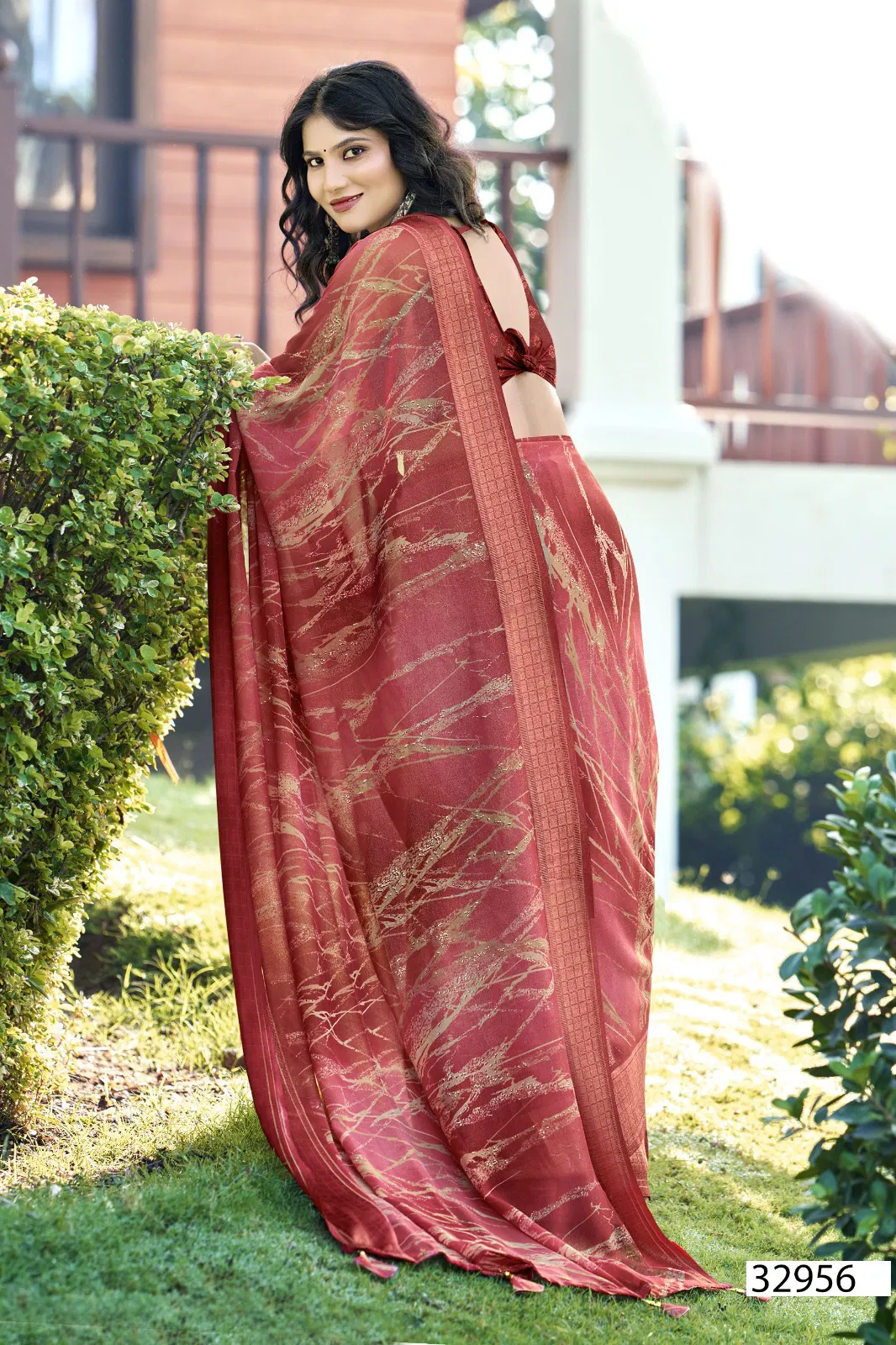 Vyanjana Vol 11 By Vallabhi Shimer Georgette Printed Saree Suppliers In India